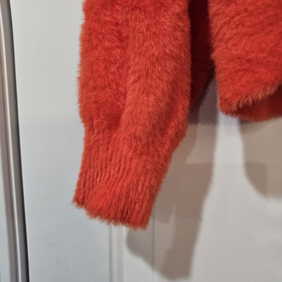 Aerie Furry Crew Sweater Size XS - Picture 4 of 10